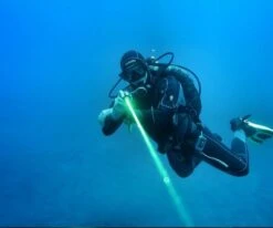D570 1000 Lumen Light With Laser Pointer 9 D570 1000 Lumen Light With Laser Pointer -Diving Suit Co 041f78456e d570 5
