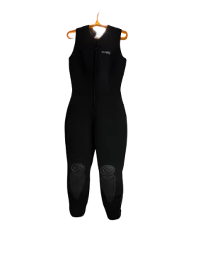 BARE 7MM Women Sport Jane Wetsuit - Size 14 - Discontinued 3 BARE 7MM Women Sport Jane Wetsuit - Size 14 - Discontinued